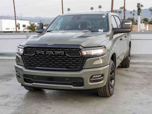 New 2026 RAM 1500 Big Horn AWD/4WD image 4