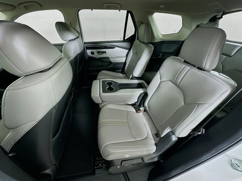 Used 2024 Honda Pilot EX-L image 27