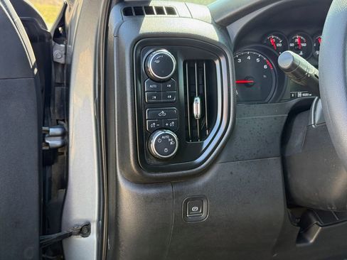 Certified 2020 Chevrolet Silverado 1500 Custom Trail Boss w/ Custom Convenience Package image 17