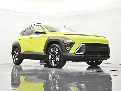 Used 2024 Hyundai Kona SEL FWD image 37