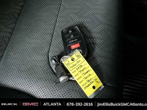 Used 2022 Toyota Tundra Limited image 25