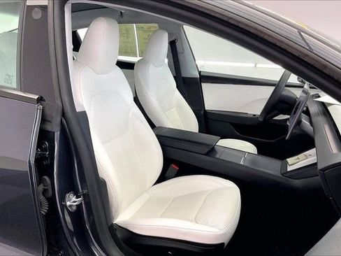 Used 2025 Tesla Model 3 Long Range RWD image 6