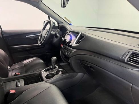 Used 2017 Honda Pilot EX-L image 11