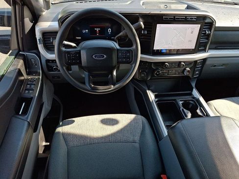 Used 2024 Ford F250 XLT w/ XLT Premium Package AWD/4WD image 11