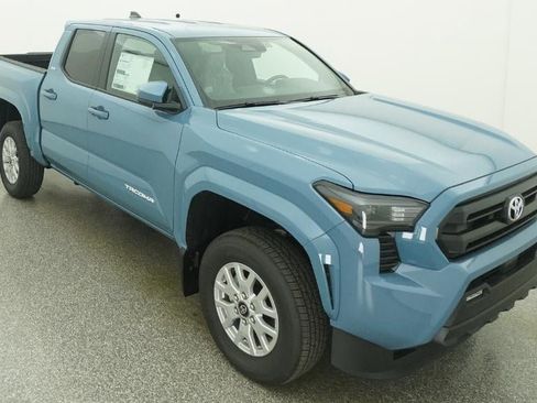 New 2026 Toyota Tacoma SR5 image 13