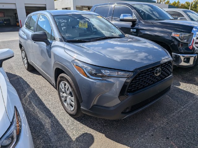 Certified 2025 Toyota Corolla Cross L FWD image 1