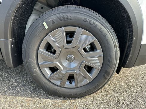 New 2026 Nissan Kicks S FWD image 12