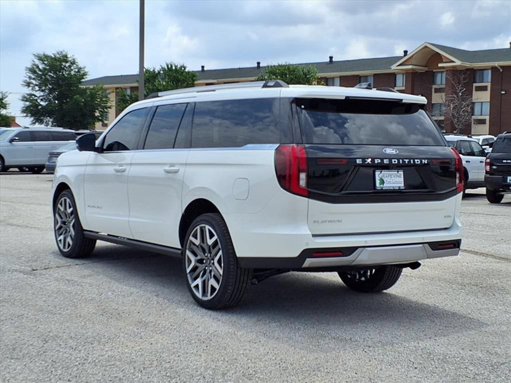 New 2026 Ford Expedition Max Platinum w/ Platinum Ultimate Package AWD/4WD image 6