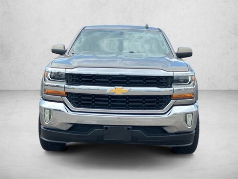 Used 2017 Chevrolet Silverado 1500 LT w/ All Star Edition RWD image 2