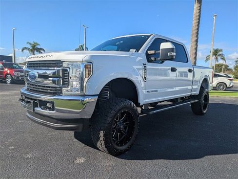 Used 2018 Ford F250 XLT image 5
