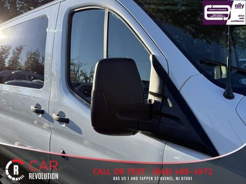 Used 2019 Ford Transit 150 XL image 42