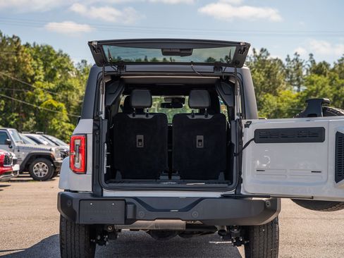 Used 2023 Ford Bronco Outer Banks AWD/4WD image 16