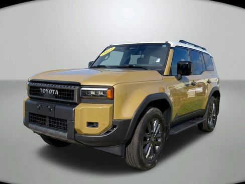 Used 2025 Toyota Land Cruiser w/ Premium Package AWD/4WD image 4