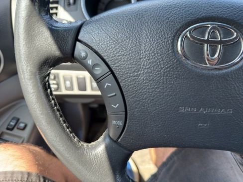 Used 2011 Toyota Tacoma 4x4 Double Cab image 27