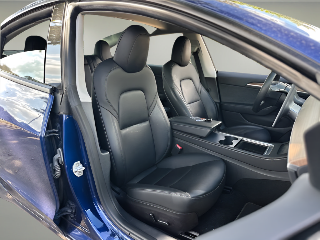 Used 2023 Tesla Model 3 Performance AWD/4WD image 17