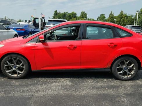 Used 2013 Ford Focus SE FWD image 5