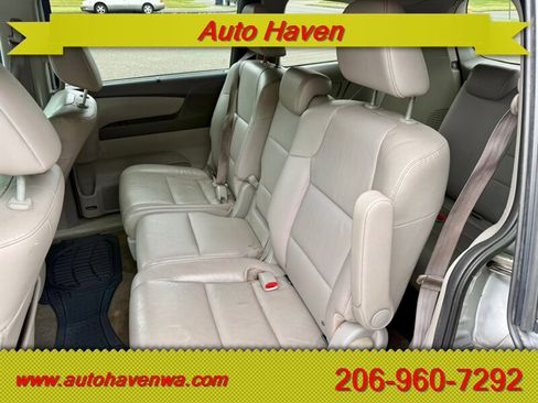 Used 2012 Honda Odyssey EX-L image 11