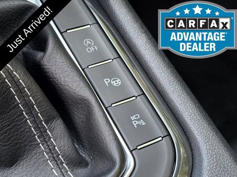 Used 2024 Volkswagen Tiguan SEL R-Line AWD/4WD image 24