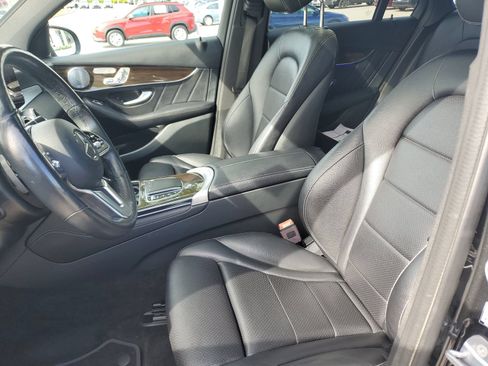 Used 2020 Mercedes-Benz GLC 300 4MATIC Coupe image 17