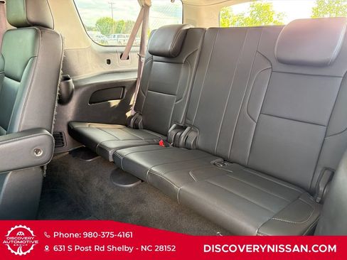 Used 2017 Chevrolet Suburban LT AWD/4WD image 35