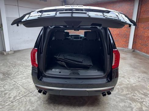 Used 2021 GMC Yukon Denali image 29
