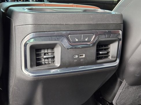 Used 2024 GMC Sierra 2500 Denali Ultimate w/ Max Trailering Package AWD/4WD image 19