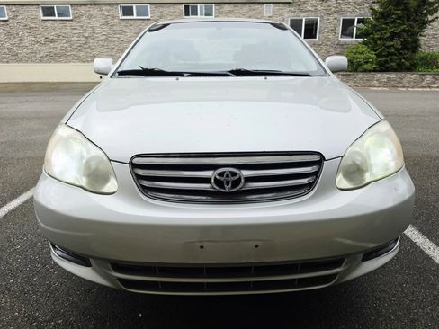 Used 2004 Toyota Corolla LE FWD image 8