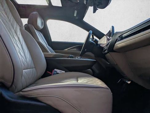 Used 2024 Cadillac Lyriq Sport w/ Nappa Leather Package image 21