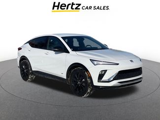 Used 2025 Buick Envista Sport Touring video 1