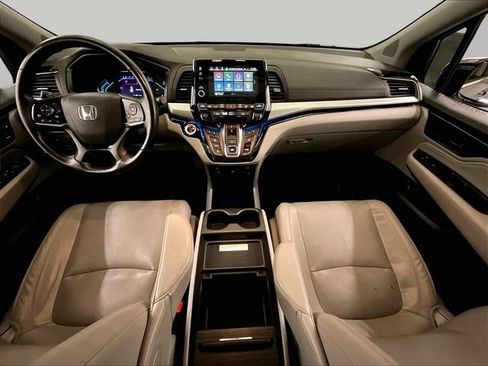 Used 2019 Honda Odyssey Elite image 15