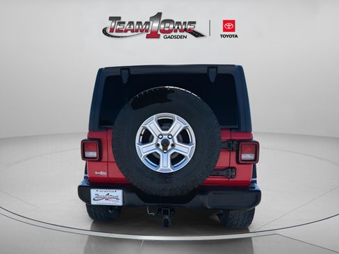 Used 2021 Jeep Wrangler Unlimited Sport image 8