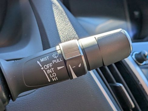 Used 2016 Acura TLX image 10