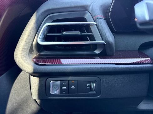 Used 2024 Chevrolet Traverse RS w/ LPO, Floor Liner Package FWD image 24