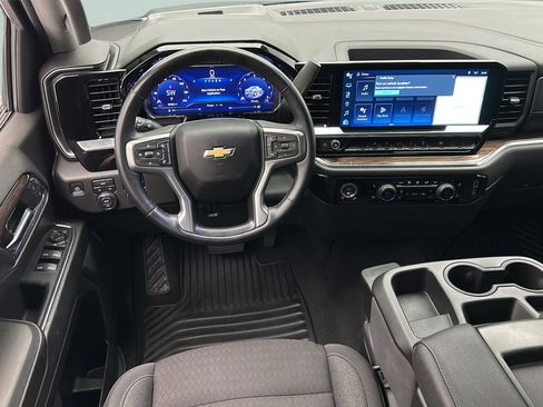 Used 2024 Chevrolet Silverado 1500 LT AWD/4WD image 12