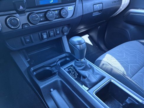 Used 2023 Toyota Tacoma TRD Off-Road w/ Black Out Package (TMS) image 12