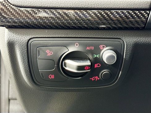 Used 2016 Audi RS 7 Prestige w/ Driver Assistance Package image 11