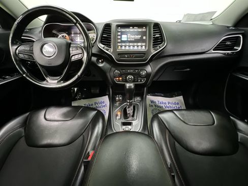 Used 2020 Jeep Cherokee Trailhawk w/ Comfort/Convenience Group AWD/4WD image 5