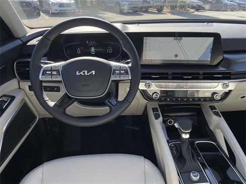 New 2025 Kia Telluride S image 23