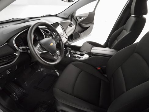 Used 2023 Chevrolet Malibu LT image 13