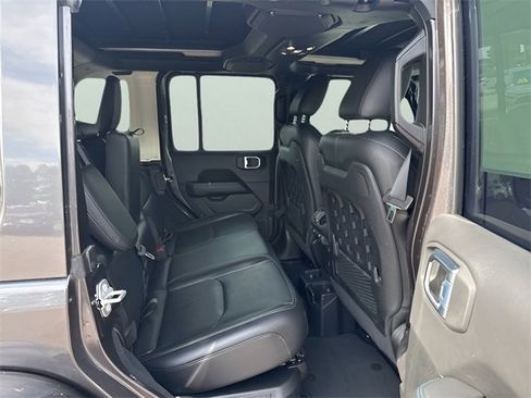 Used 2021 Jeep Wrangler Unlimited Rubicon 4xe w/ Cold Weather Group image 12