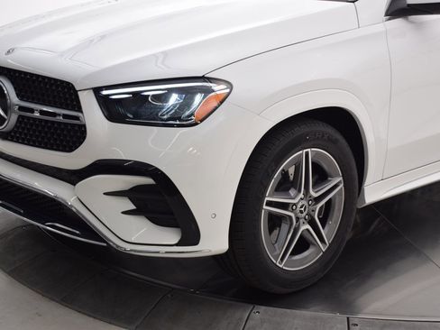 New 2026 Mercedes-Benz GLE 580 4MATIC image 10