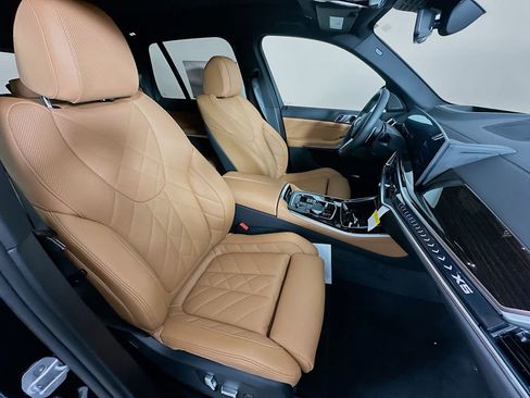 New 2026 BMW X5 xDrive50e w/ M Sport Package image 35