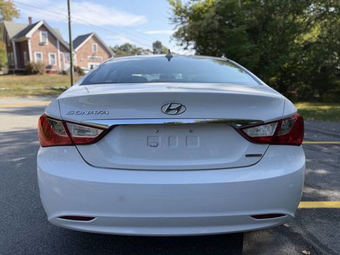 Used 2011 Hyundai Sonata Limited image 4