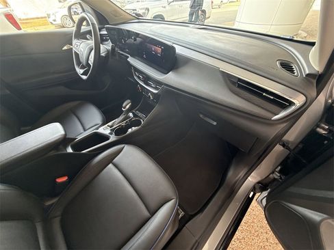 Certified 2026 Buick Encore GX Sport Touring w/ Advanced Technology Package image 26