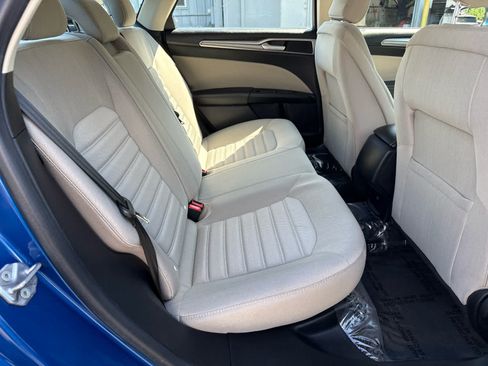 Used 2018 Ford Fusion S FWD image 14