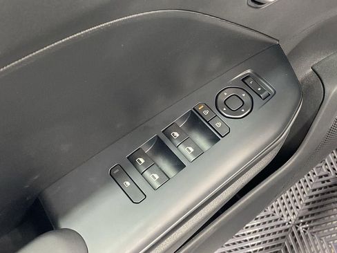 New 2026 Kia K4 LXS image 16