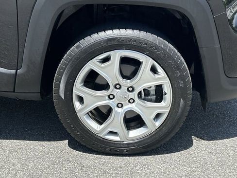 Used 2023 Jeep Renegade Limited AWD/4WD image 13