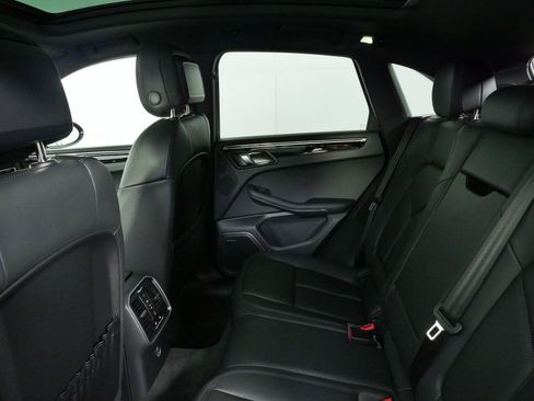 New 2026 Porsche Macan Turbo AWD/4WD image 18