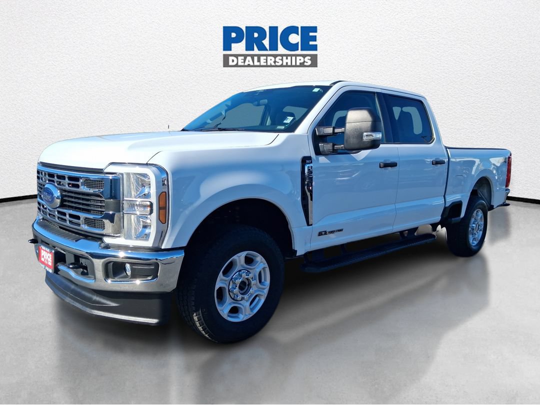 Used 2026 Ford F250 XLT AWD/4WD image 2