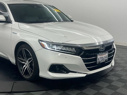 Used 2021 Honda Accord Touring image 8